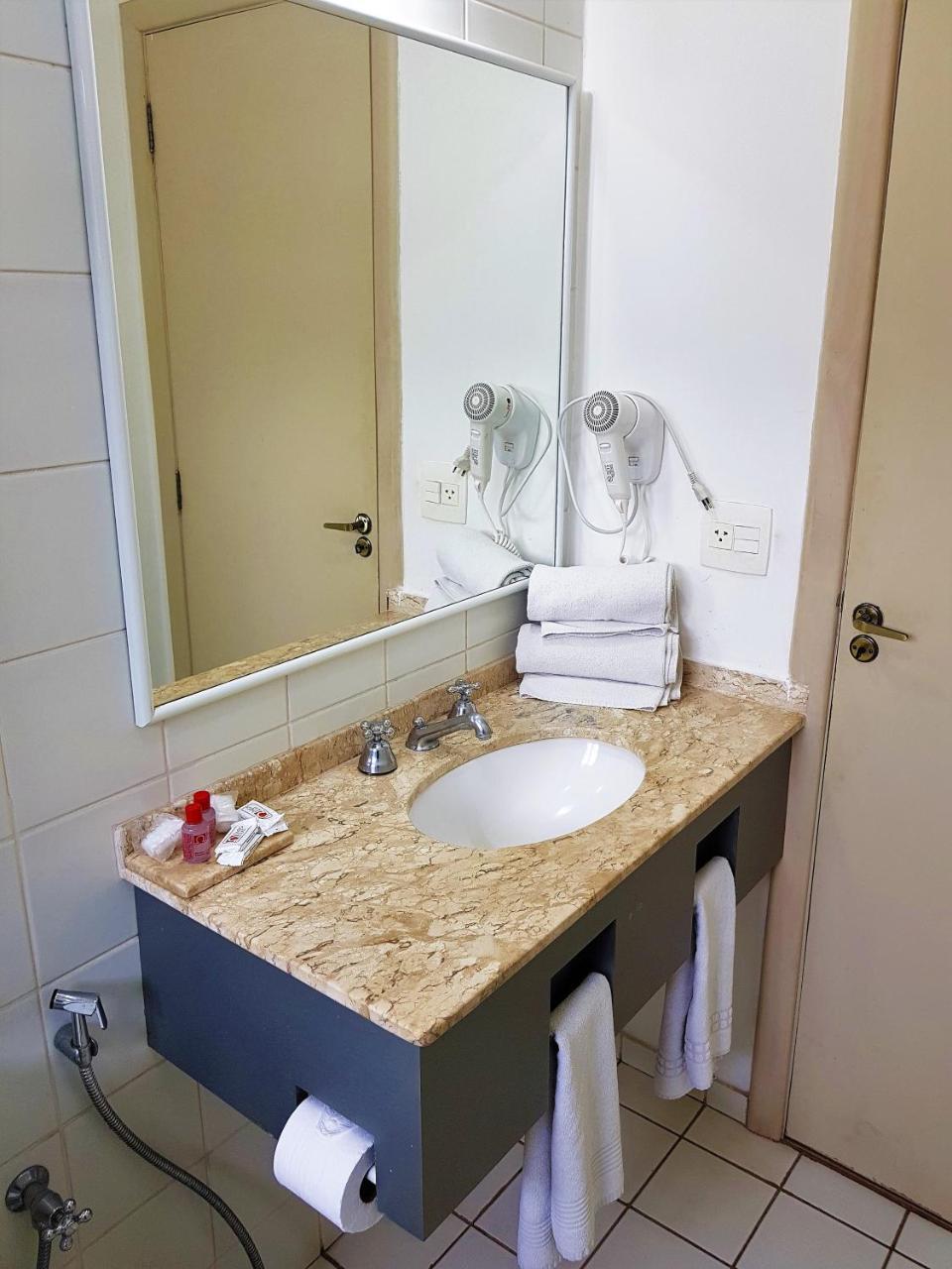 Aparthotel Omega Flat Bauru Exterior foto